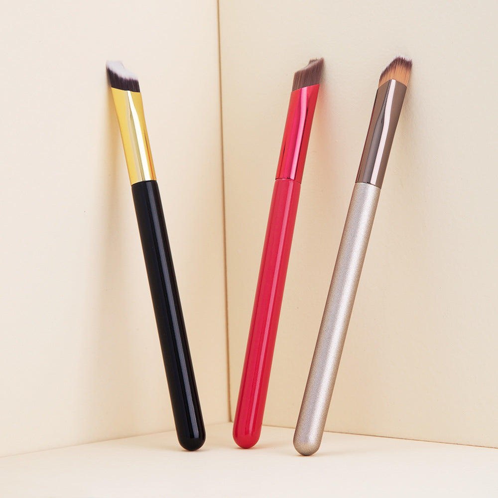 Angled Eyebrow Brush – Precision Makeup Tool for Brow Shaping and Definition